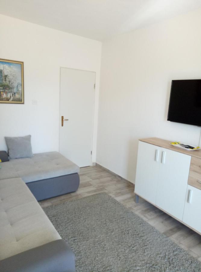 Apartments Tessa 77 Medulin Dış mekan fotoğraf